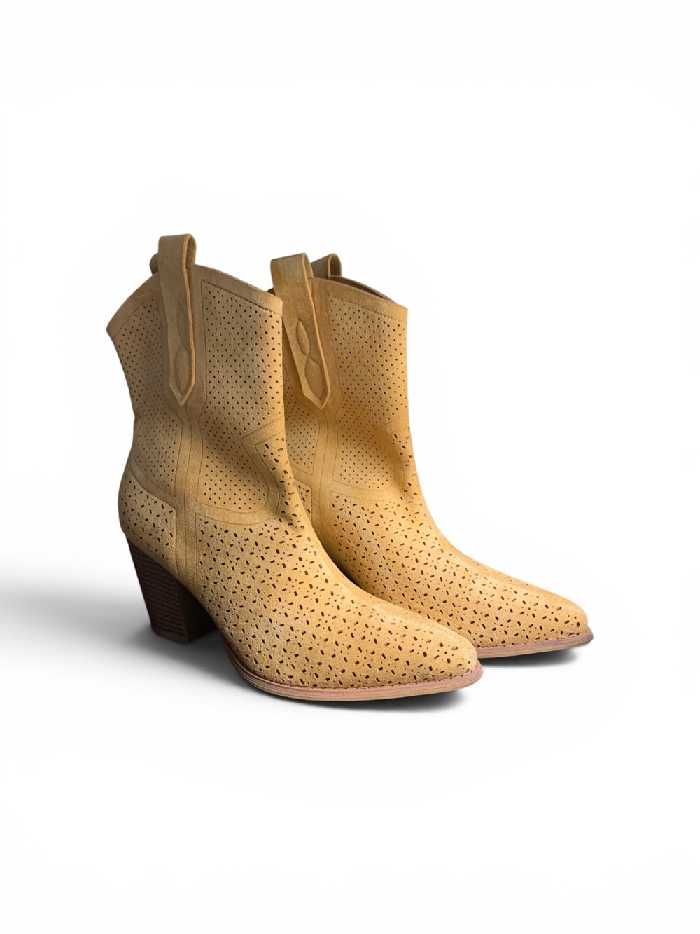 KAYLA Dusty Yellow Perforated Western Ankle Boots